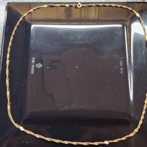 10KT  Vintage Gold Necklace 20 in  length